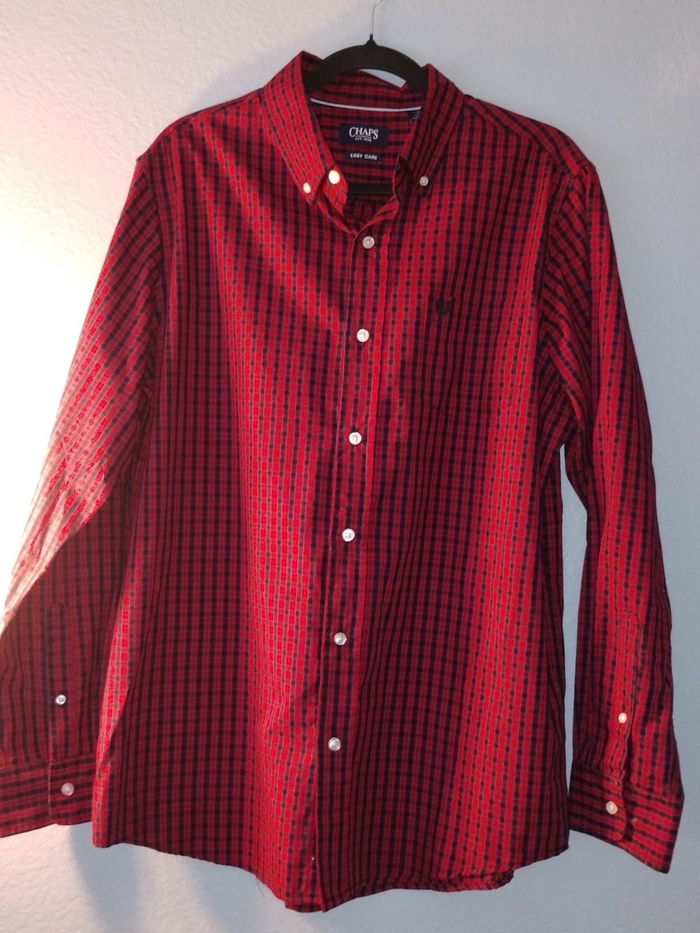 Chaps Men's Red Plaid Button-Down Shirt